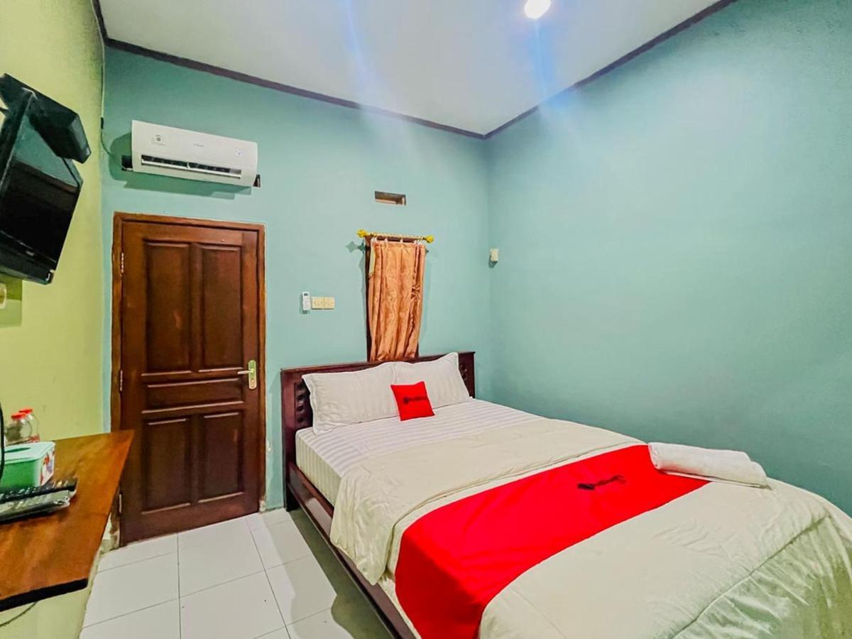 Reddoorz Near Sunrise Mall Mojokerto Exterior foto