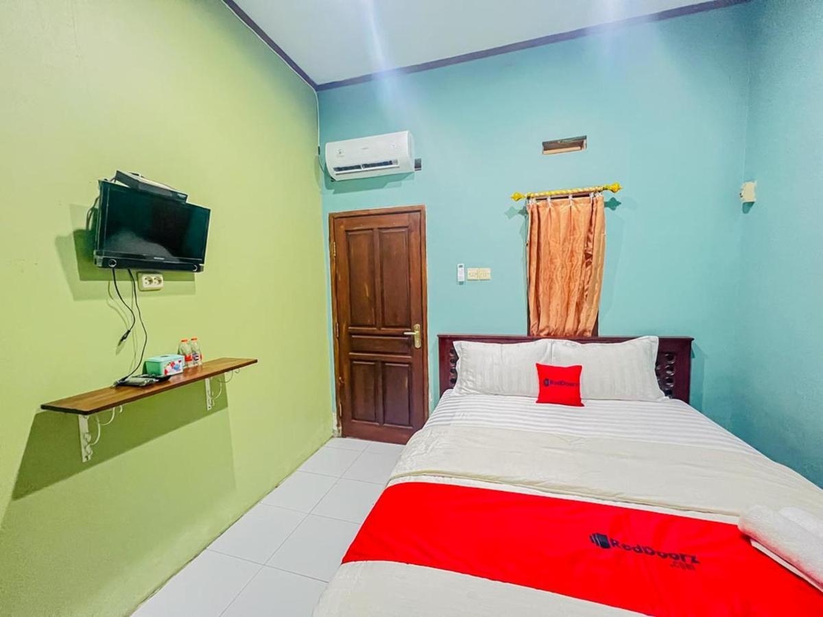 Reddoorz Near Sunrise Mall Mojokerto Exterior foto