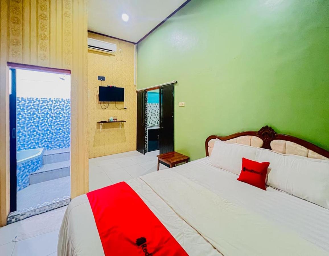 Reddoorz Near Sunrise Mall Mojokerto Exterior foto