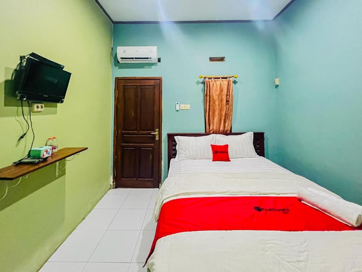 Reddoorz Near Sunrise Mall Mojokerto Exterior foto